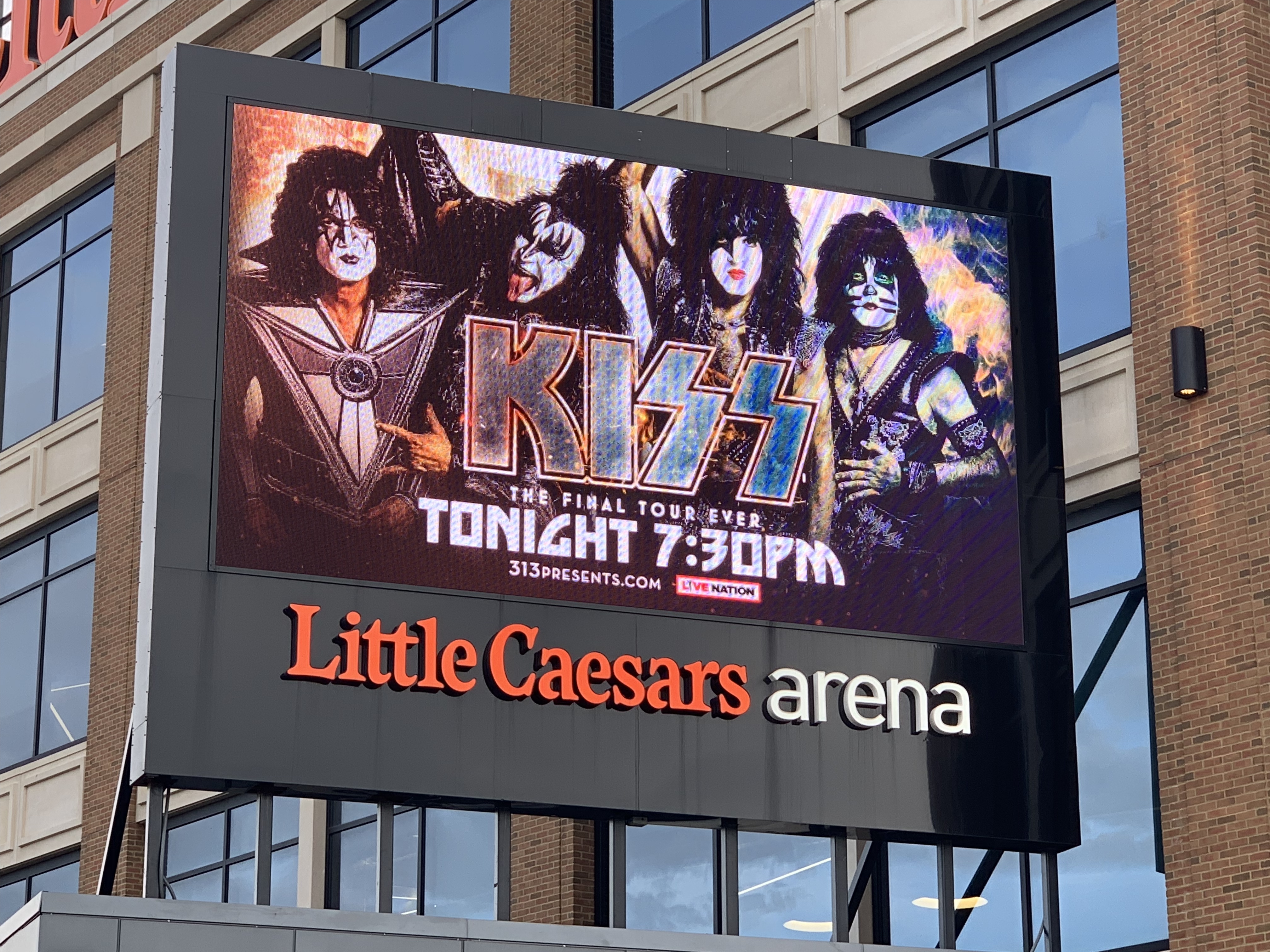 KISS One Last Night In Detroit Rock City