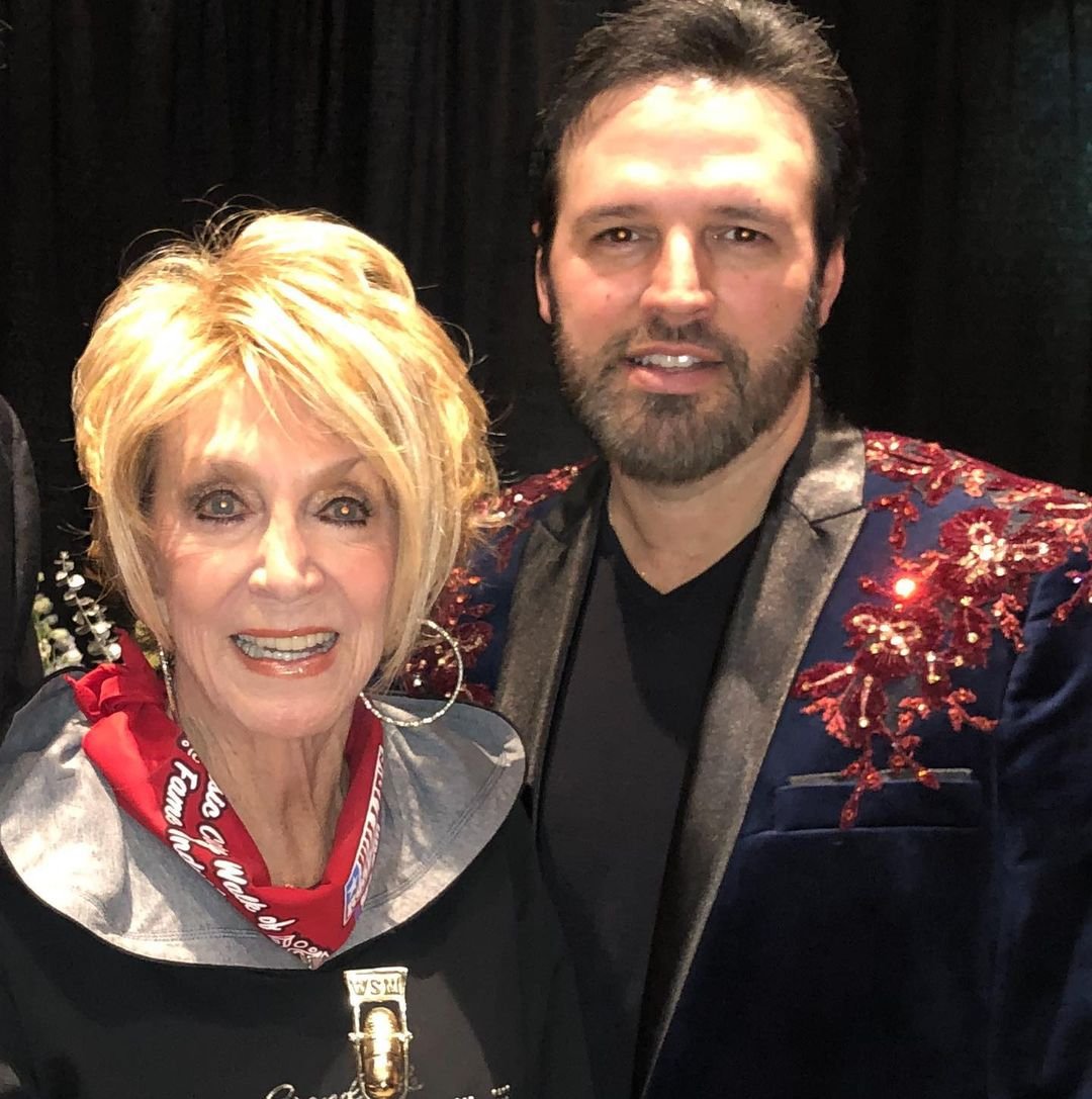 Mark Wills with Jeannie Seely