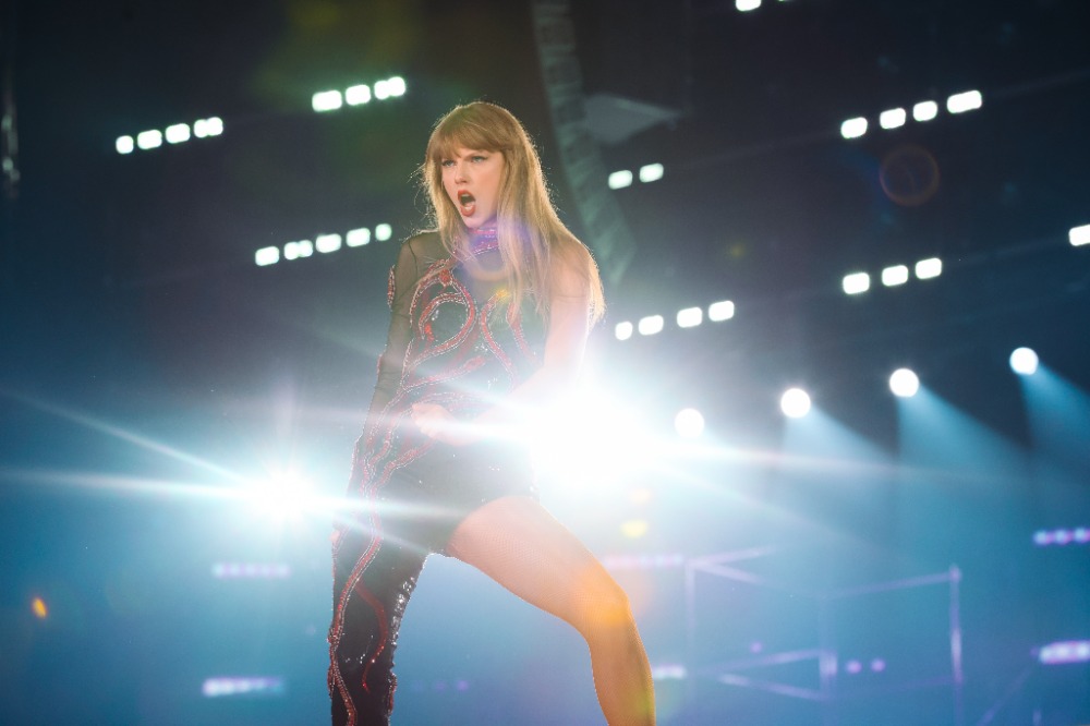 Taylor Swift Live Detroit Night 2