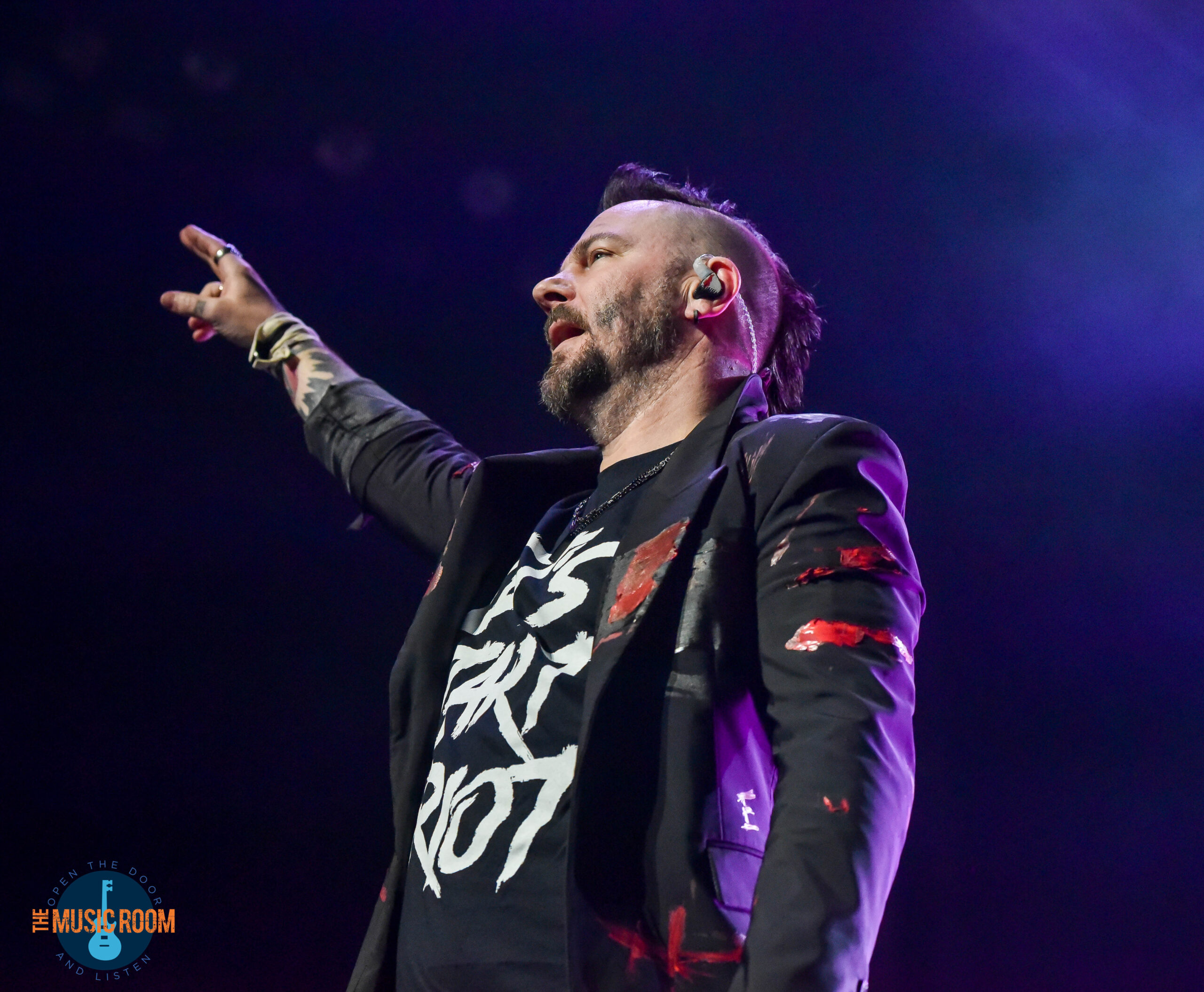 Three Days Grace Cincinnati concert review