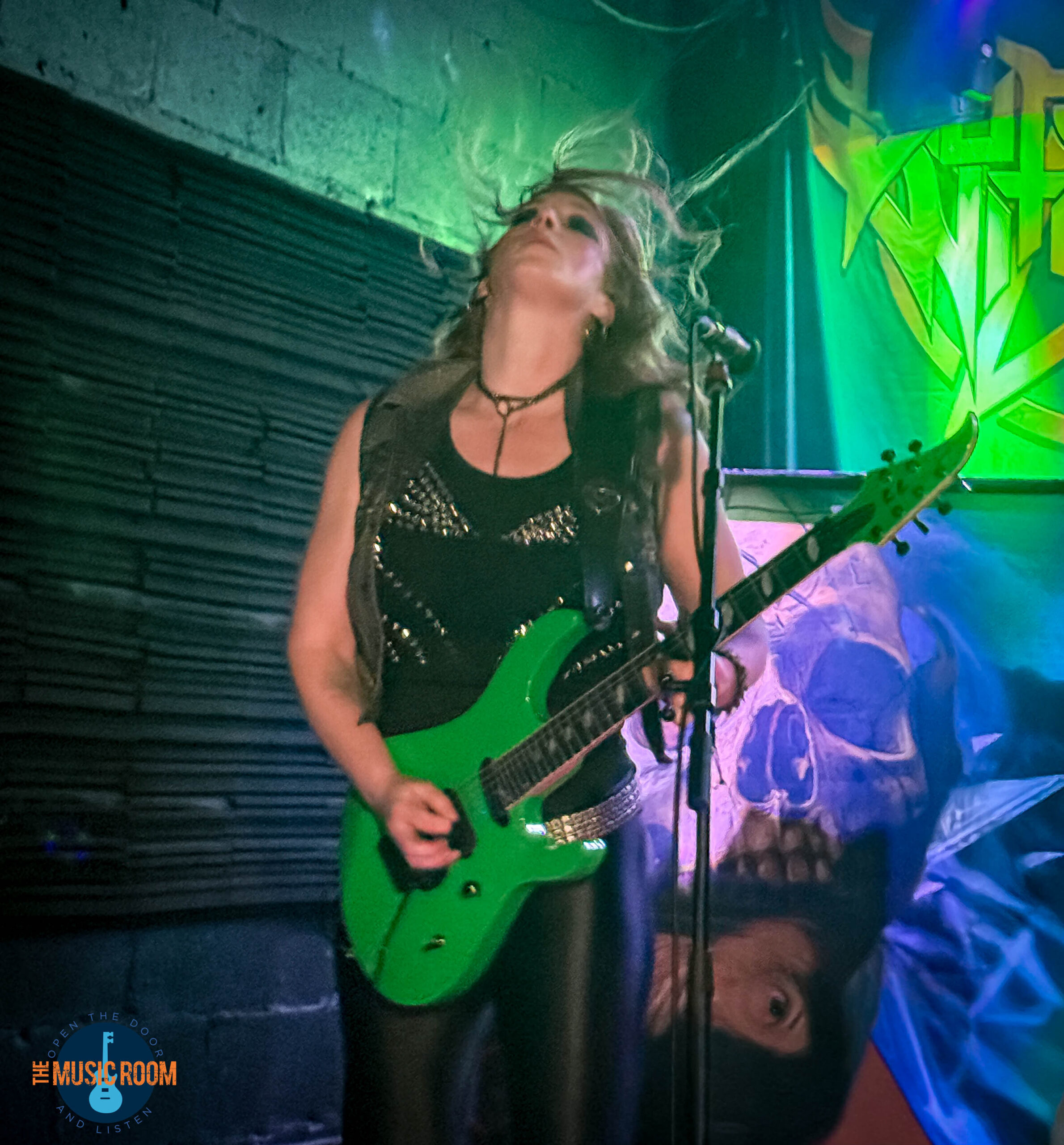 Courtney Cox guitar solo with Burning Witches in Newport, KY 3/19/26.