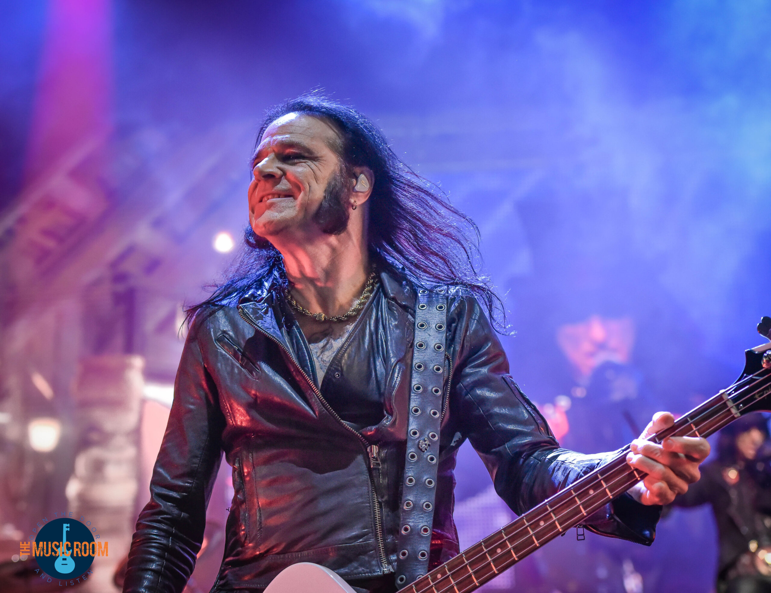 Chuck Garric playing bass with Alice Cooper live at Rose Music Center in Dayton, Ohio