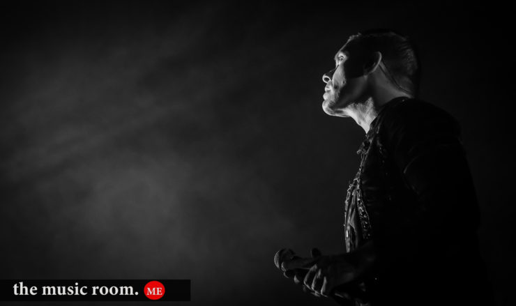 Brent Smith - Shinedown - Back & White