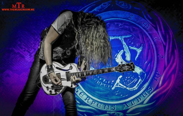 whitesnake-2-2